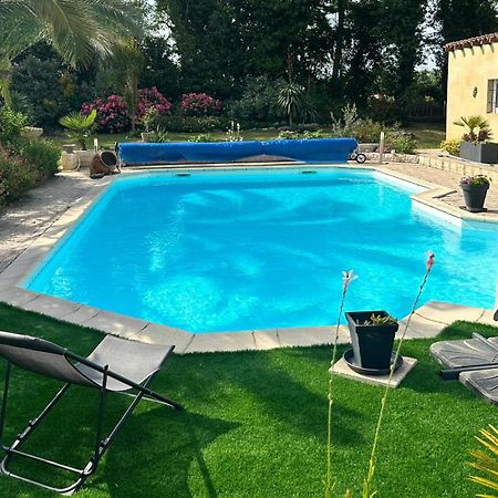 Appartement Mansarde Et Climatise 50 M2 Pompignan  Buitenkant foto