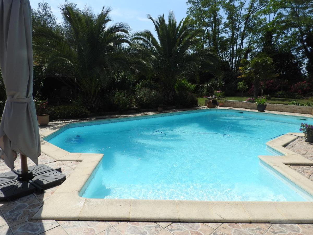 Appartement Mansarde Et Climatise 50 M2 Pompignan  Buitenkant foto