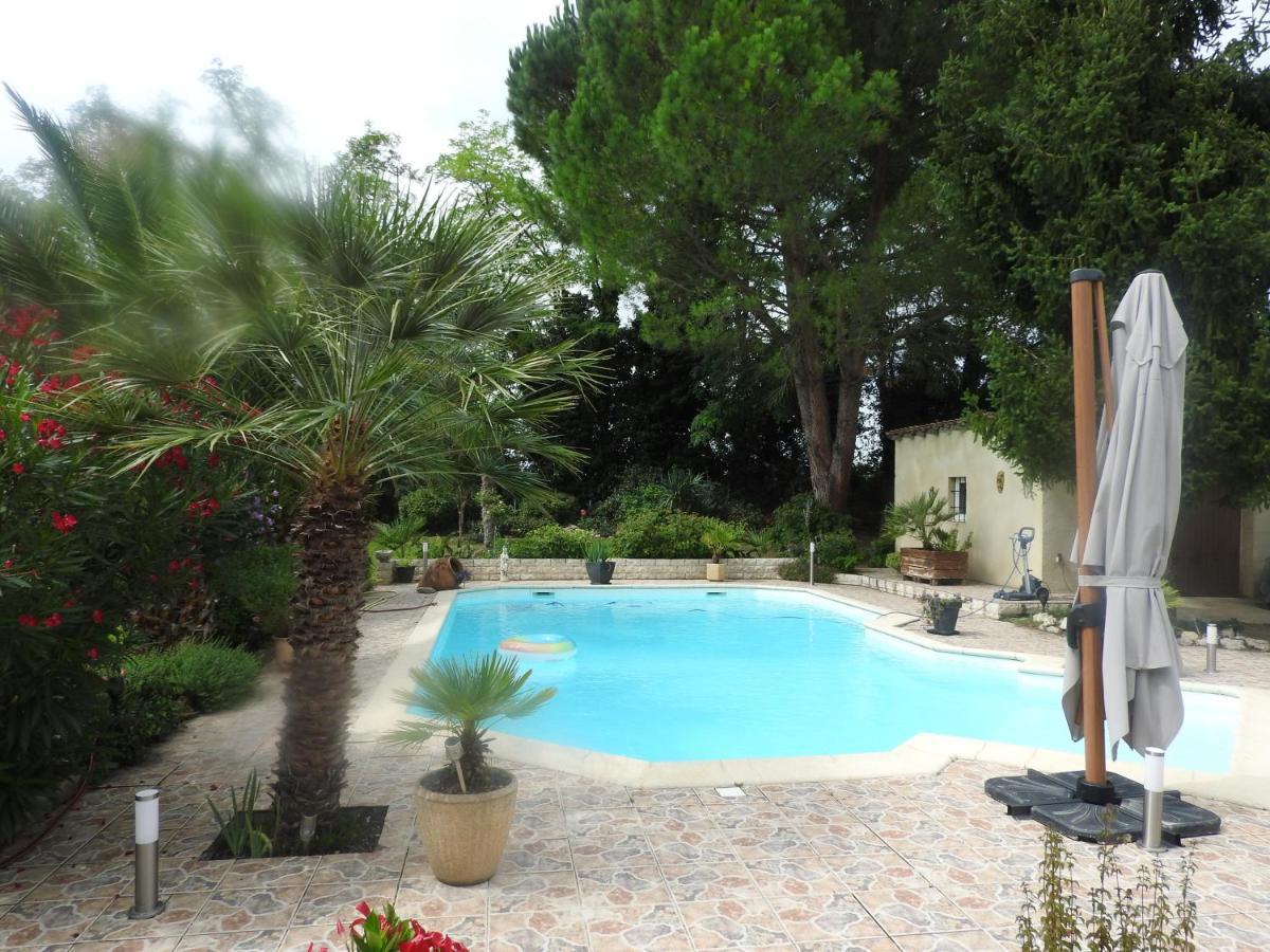 Appartement Mansarde Et Climatise 50 M2 Pompignan  Buitenkant foto
