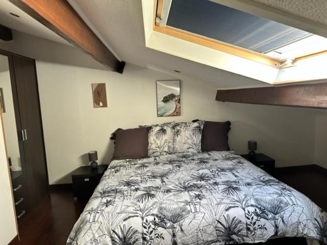 Appartement Mansarde Et Climatise 50 M2 Pompignan  Buitenkant foto